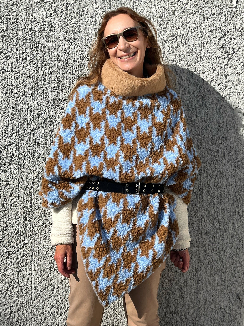PONCHO MANTELLA DONNA -Poncho Tweed Lana Boucle-Poncho Donna- Poncho Pullover Collo Teddy, Poncho Mantella Lana, Poncho fatto a mano