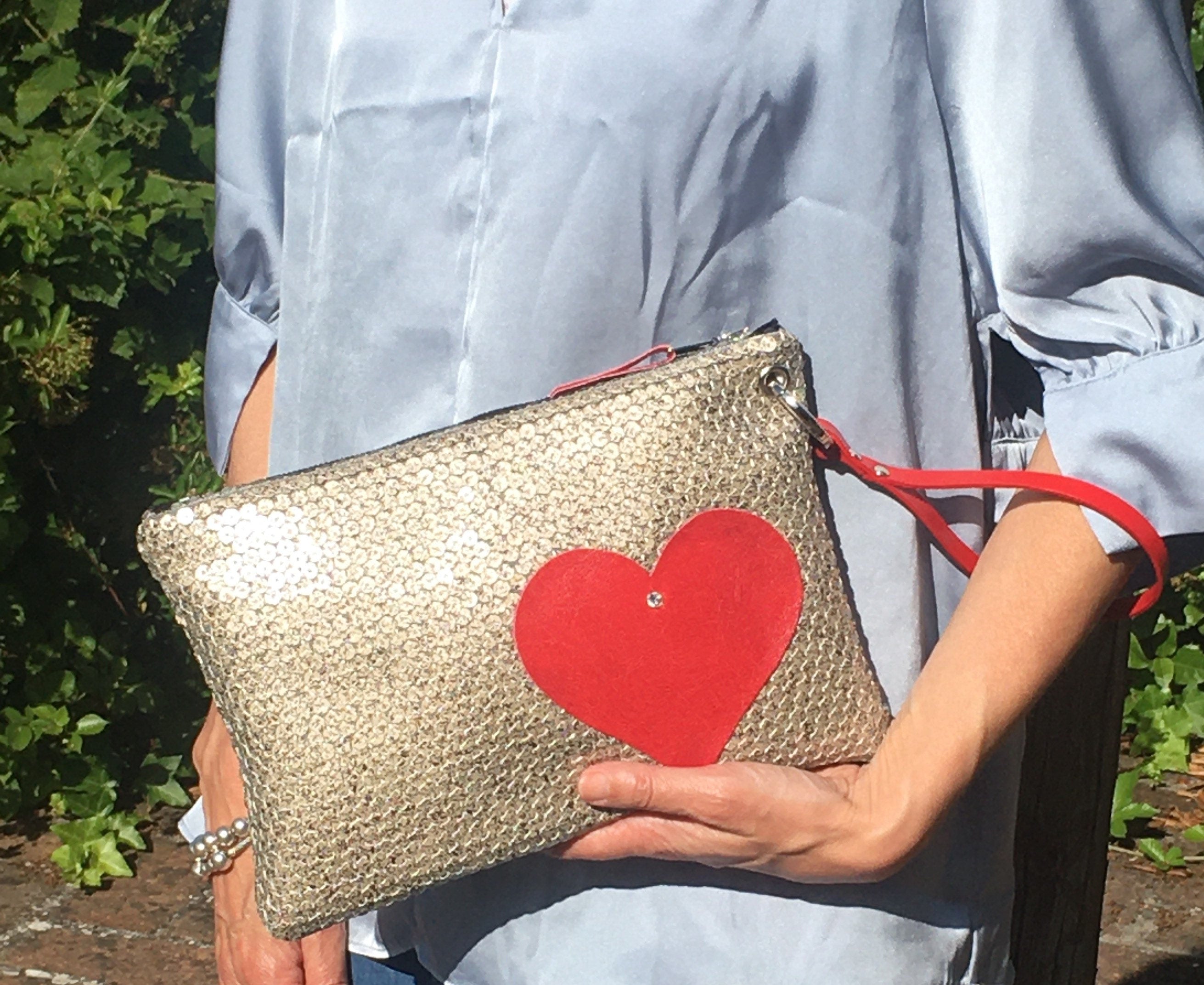 CLUTCH BARBIE CUORE -Clutch Donna con Polsiera-Borsa di Lusso-Borsa Party/Matrimoni-Clutch Ecopelle Cuore-Borsa Mano/Polso-Borsa Artigianale