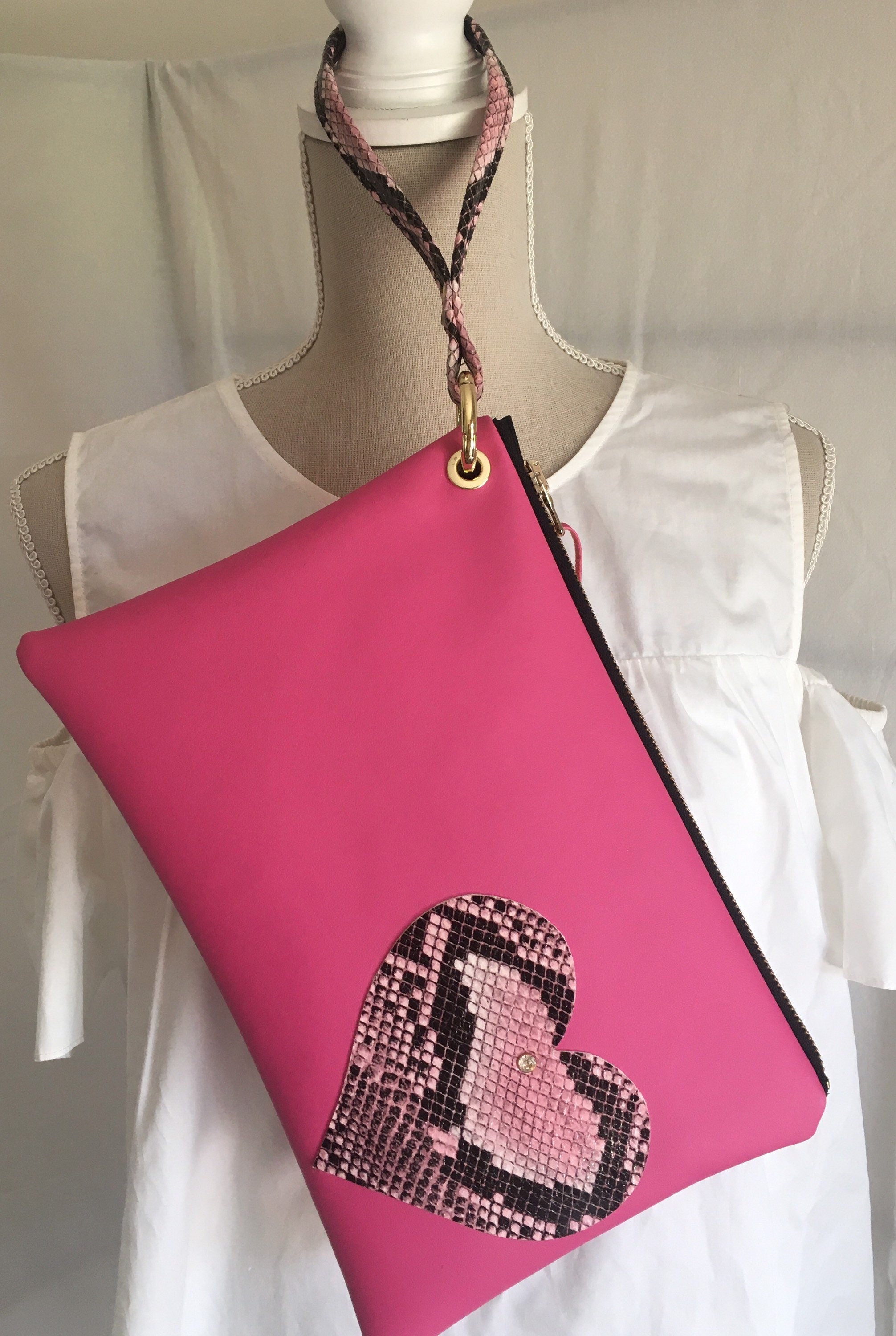 CLUTCH BARBIE CUORE -Clutch Donna con Polsiera-Borsa di Lusso-Borsa Party/Matrimoni-Clutch Ecopelle Cuore-Borsa Mano/Polso-Borsa Artigianale