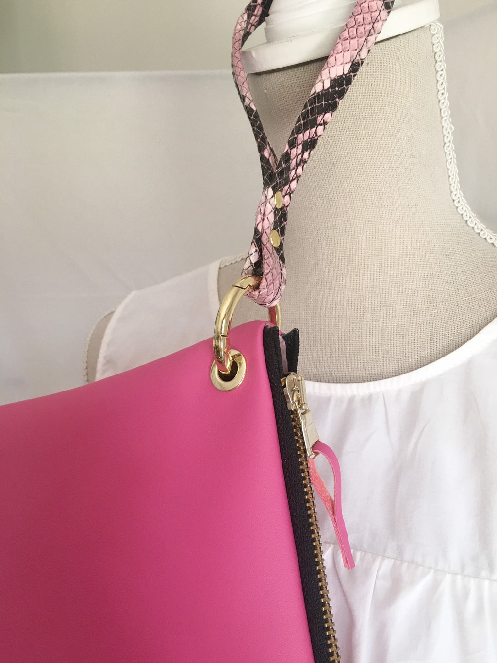 CLUTCH BARBIE CUORE -Clutch Donna con Polsiera-Borsa di Lusso-Borsa Party/Matrimoni-Clutch Ecopelle Cuore-Borsa Mano/Polso-Borsa Artigianale