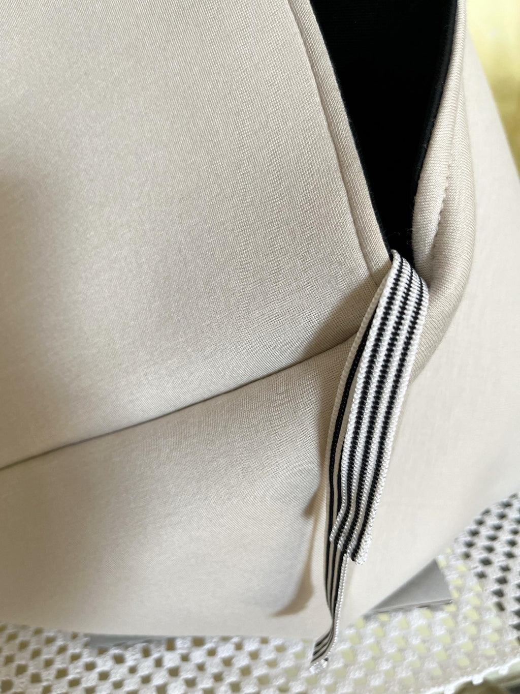 GRANDE BORSA TOTE Origami Bento in Neoprene Bianco Grezzo e Interno Nero-Made in Italy