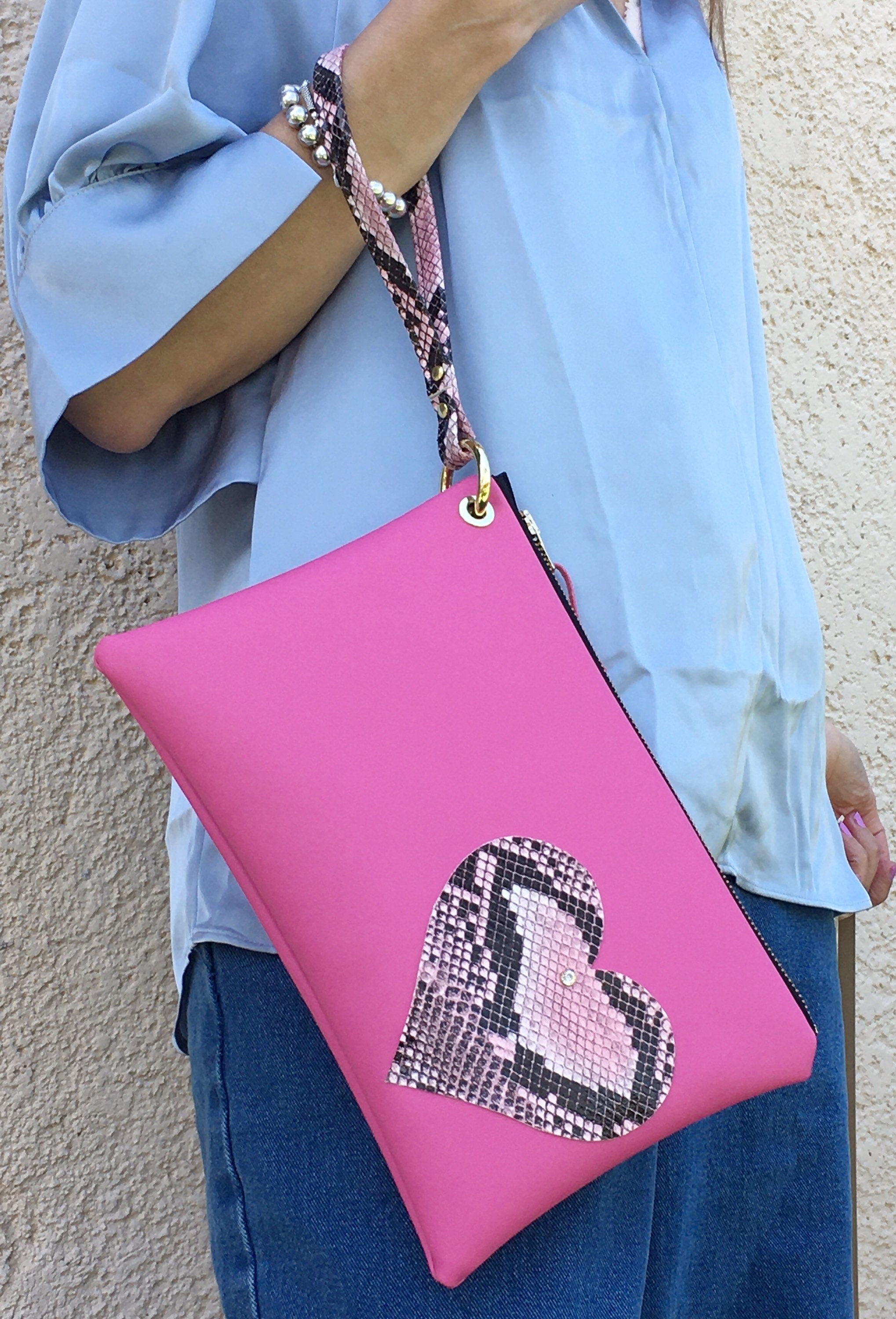 CLUTCH BARBIE CUORE -Clutch Donna con Polsiera-Borsa di Lusso-Borsa Party/Matrimoni-Clutch Ecopelle Cuore-Borsa Mano/Polso-Borsa Artigianale